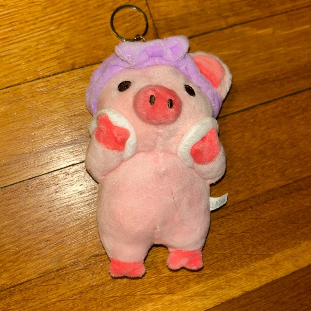 Pink pig keychain